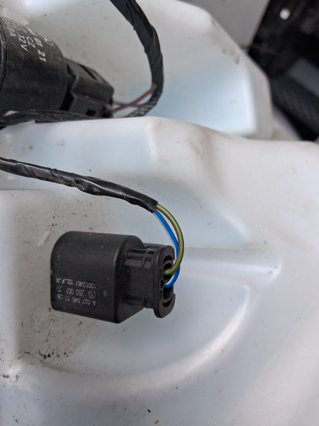 2023 MERCEDES BENZ SPRINTER WASHER BOTTLE TANK RESERVOIR A9108601600