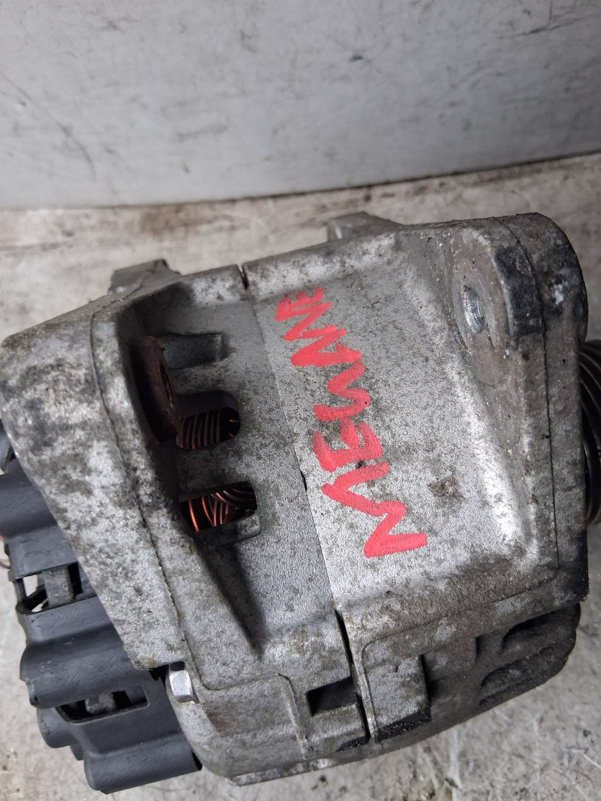 2005 RENAULT MEGANE MK2 1.5 DIESEL ALTERNATOR 8200386806
