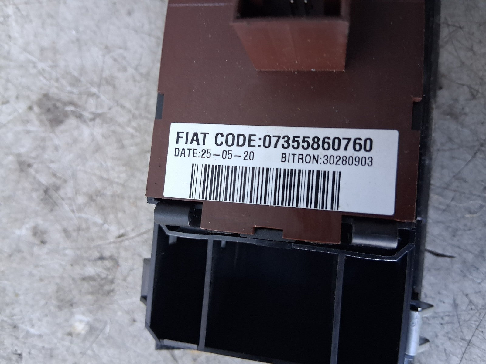 2021 PEUGEOT BOXER MK3 HEADLIGHT ADJUSTER CONTROL SWITCH 07355860760