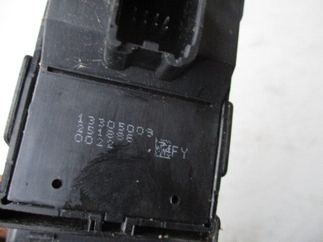 VAUXHALL ASTRA J MERIVA B 2012 OSF DRIVER SIDE FRONT WINDOW SWITCH 13305009