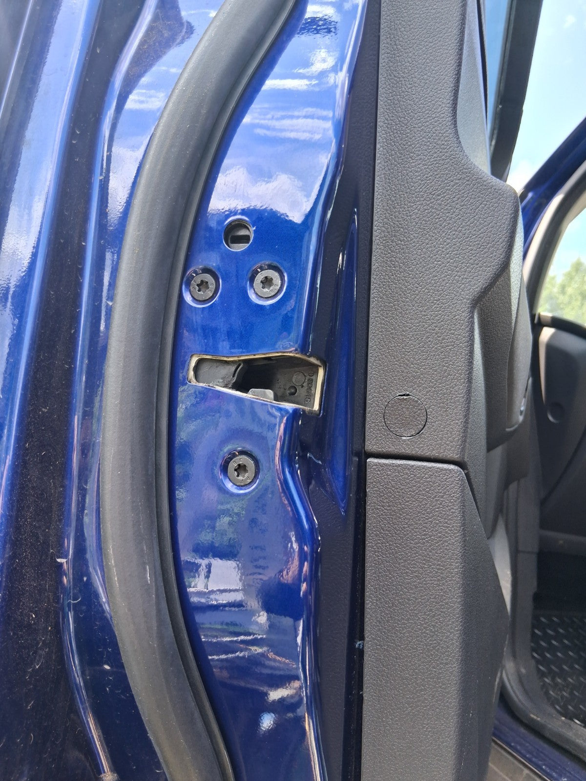2015 FORD GRAND C MAX MK2 NSF PASSENGER SIDE FRONT LEFT DOOR LOCK MECHANISM