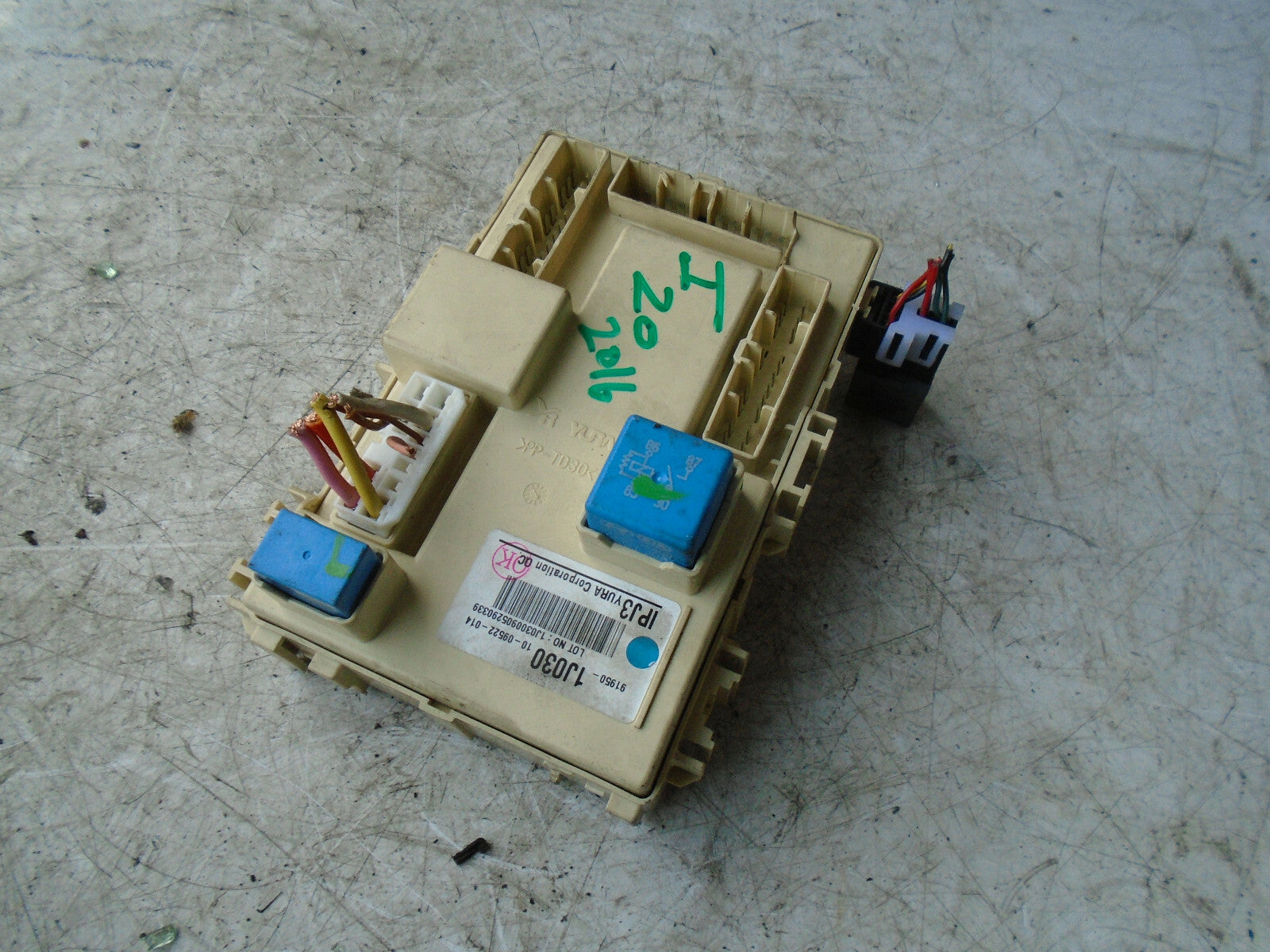 HYUNDAI I20 MK1 INTERIOR FUSE BOX MODULE UNIT 919501J030
