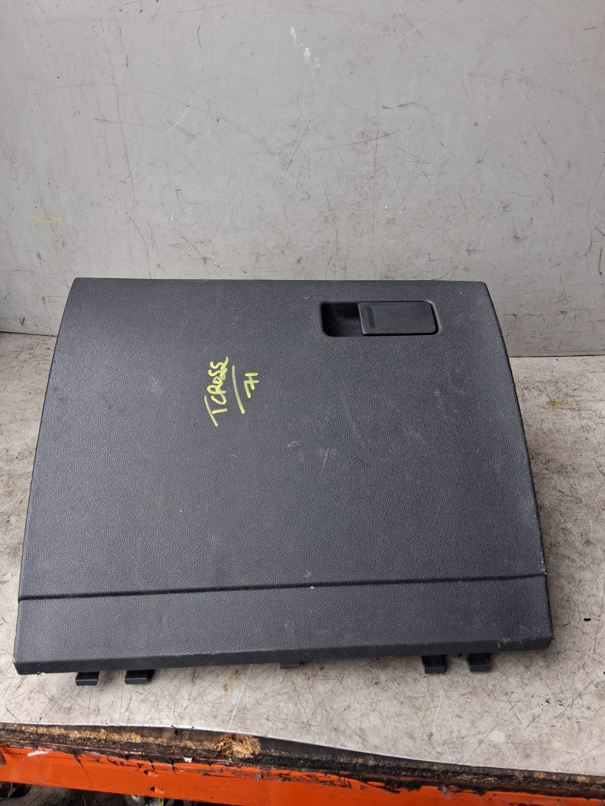 2021 VW VOLKSWAGEN T CROSS DASHBOARD GLOVE BOX STORAGE COMPARTMENT 2GN857121