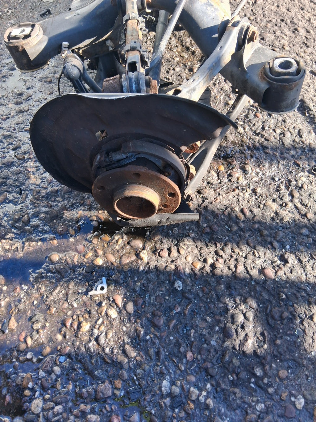2017 BMW 3 SERIES F30 2.0 DIESEL COMPLETE REAR AXLE DIFF HUB DISC TYPE 7605589