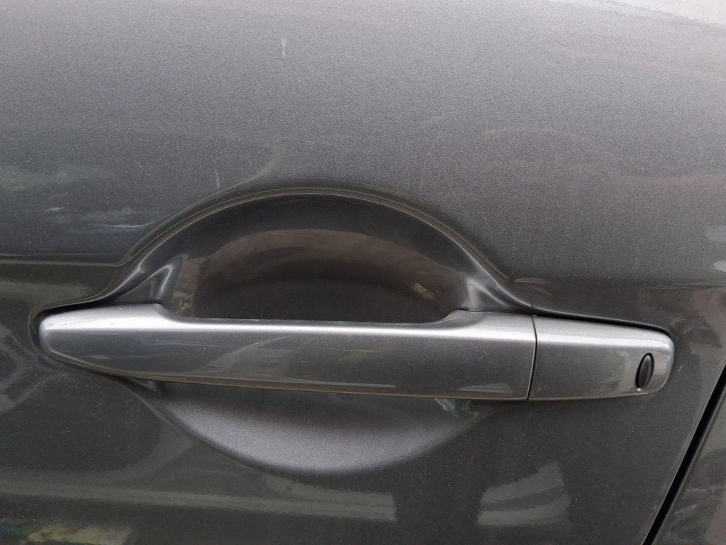 2020 MITSUBISHI ASX NSF PASSENGER SIDE FRONT LEFT EXTERIOR DOOR HANDLE GREY