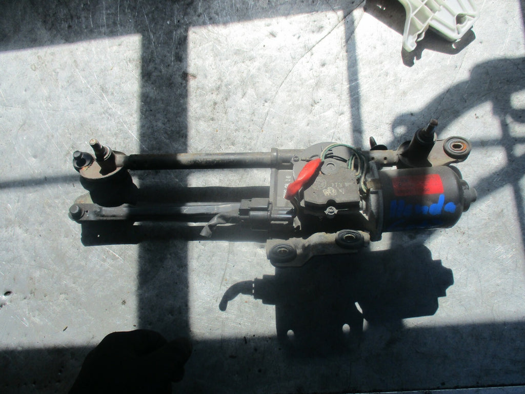 HYUNDAI GETZ MK1 WINDSCREEN WIPER MOTOR LINKAGE 981001C900