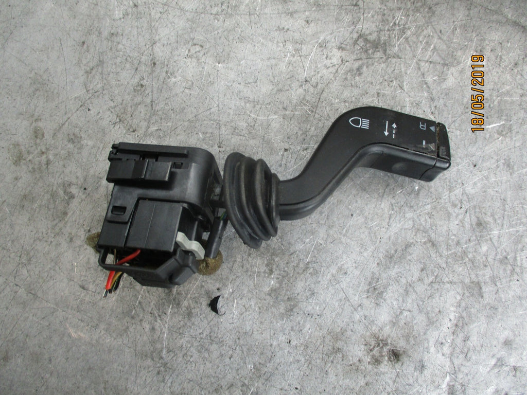 VAUXHALL ASTRA G  INDICATOR CONTROL SWITCH STALK 90560990