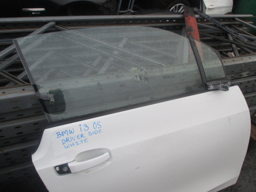 BMW I3 I01 2020 OSF DRIVER SIDE FRONT COMPLETE DOOR WHITE