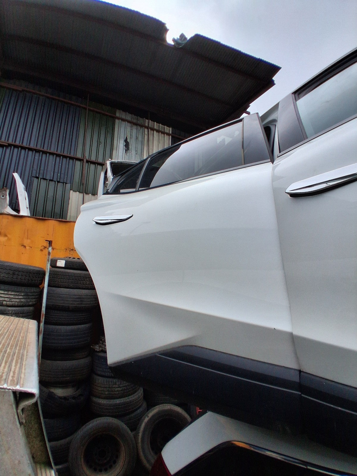 2023 DS AUTOMOBILES DS4 CROSSOVER OSR DRIVER SIDE REAR BARE DOOR WHITE