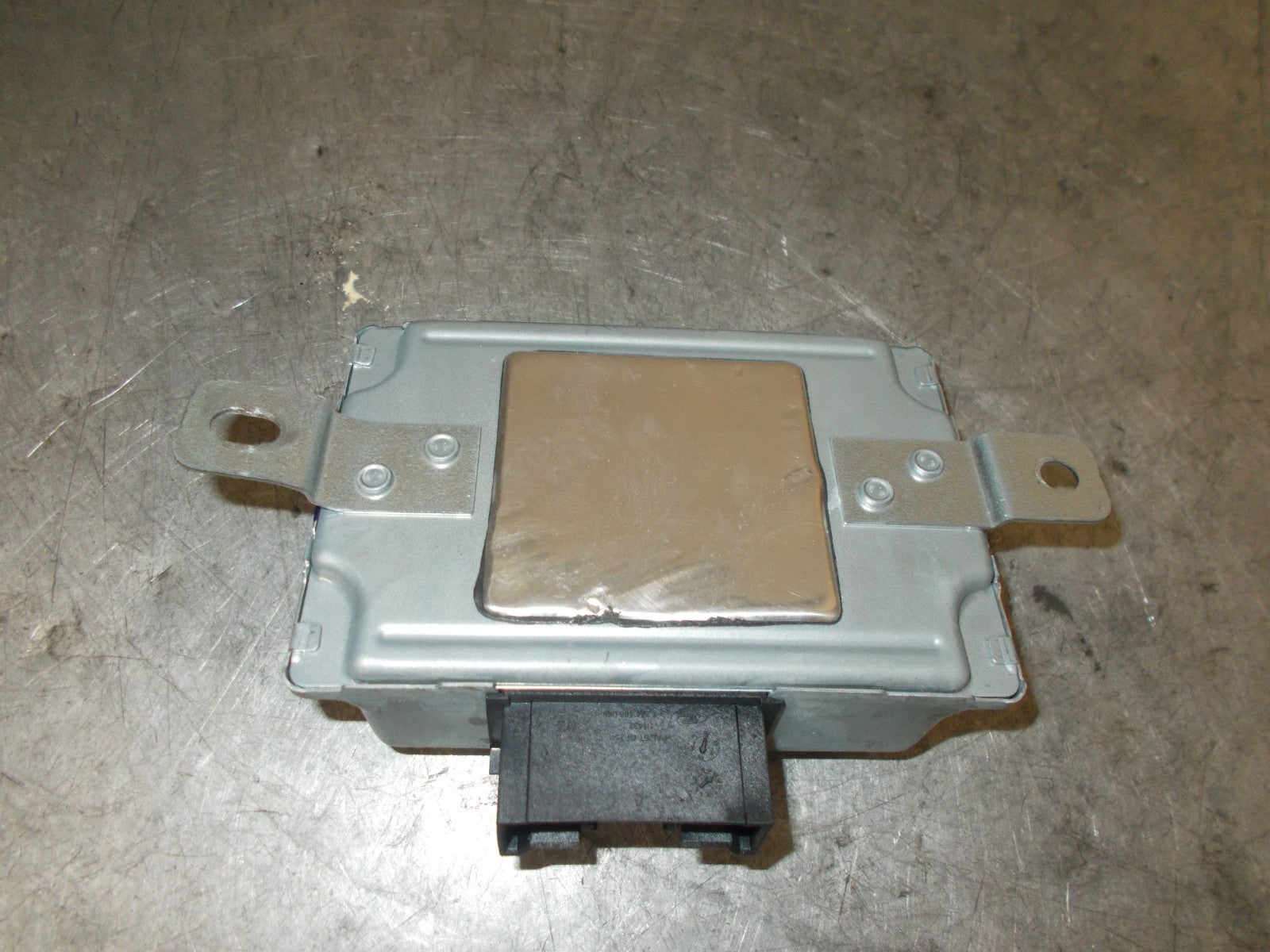 FORD MONDEO 2016 MK5 2.0 TDCI START STOP CONTROL MODULE DG9T14B526KA