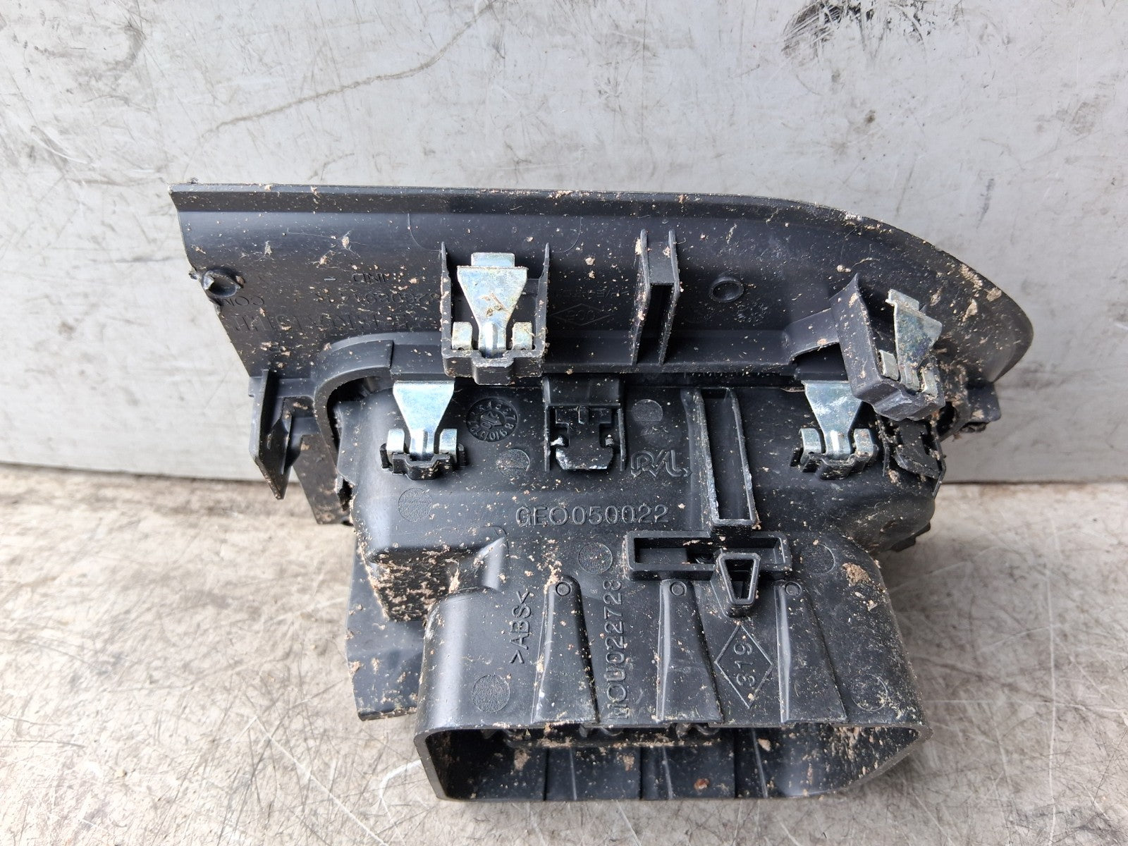 2023 RENAULT MASTER MK3 NSF PASSENGER SIDE FRONT LEFT AIR VENT 687501519R