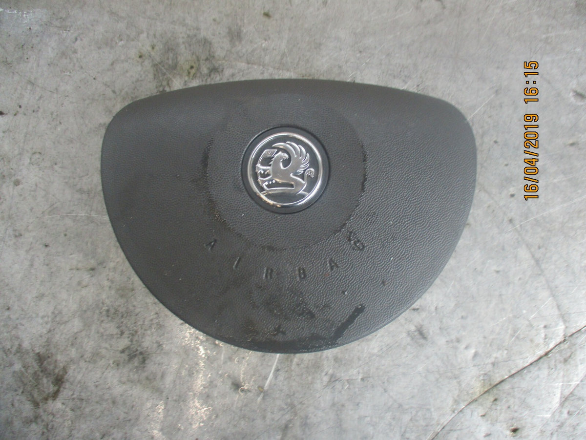 VAUXHALL CORSA C STEERING WHEEL AIRBAG 13188241
