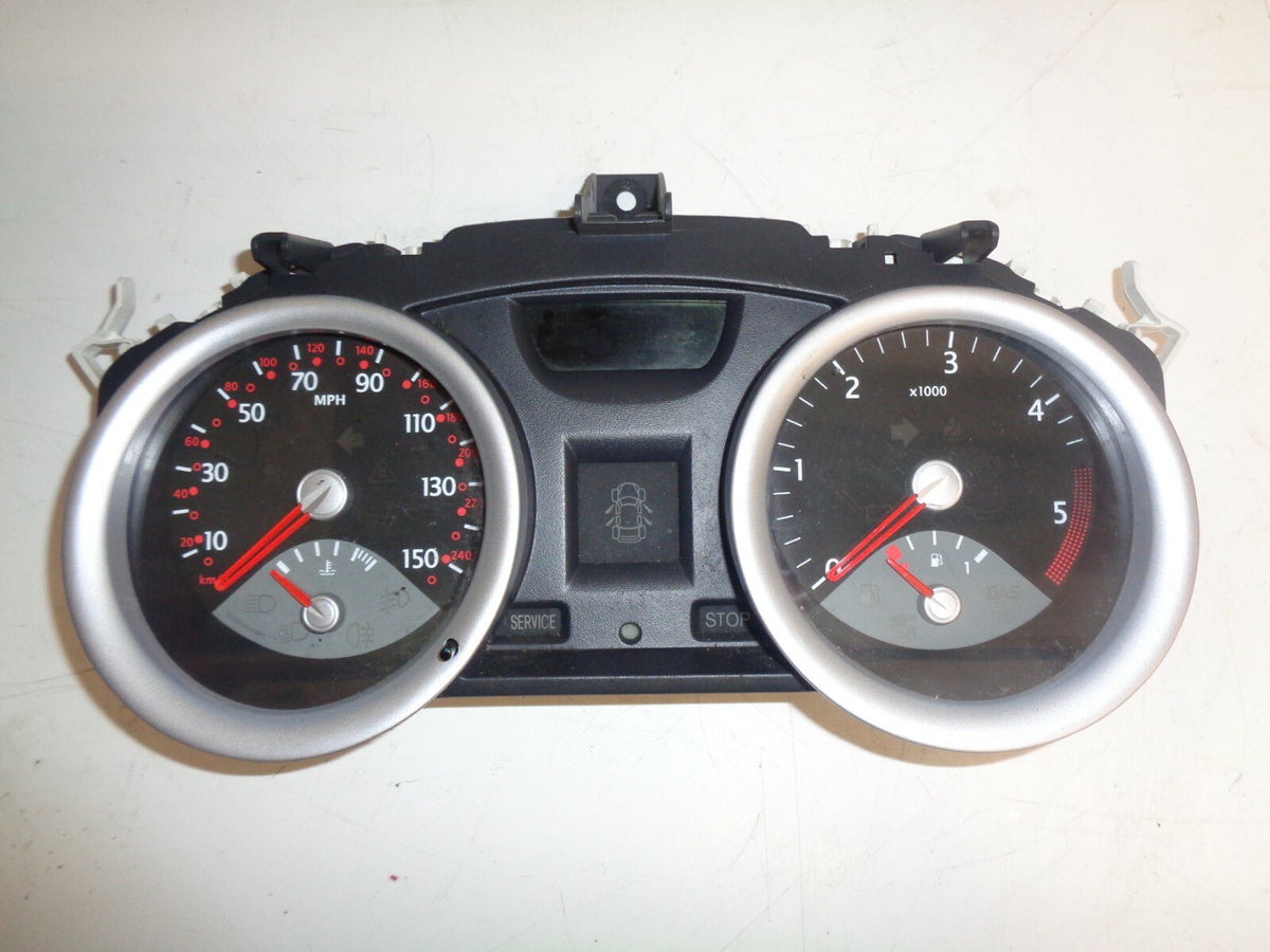 RENAULT MEGANE MK2 2005 1.5 DCI 5 DOOR SPEEDO/INSTRUMENTAL CLUSTER 8200462284