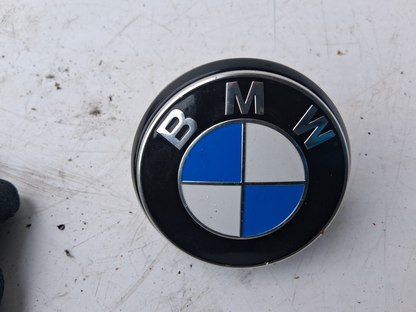 2024 BMW 2 SERIES F44 COUPE REAR BADGE LOGO 165234
