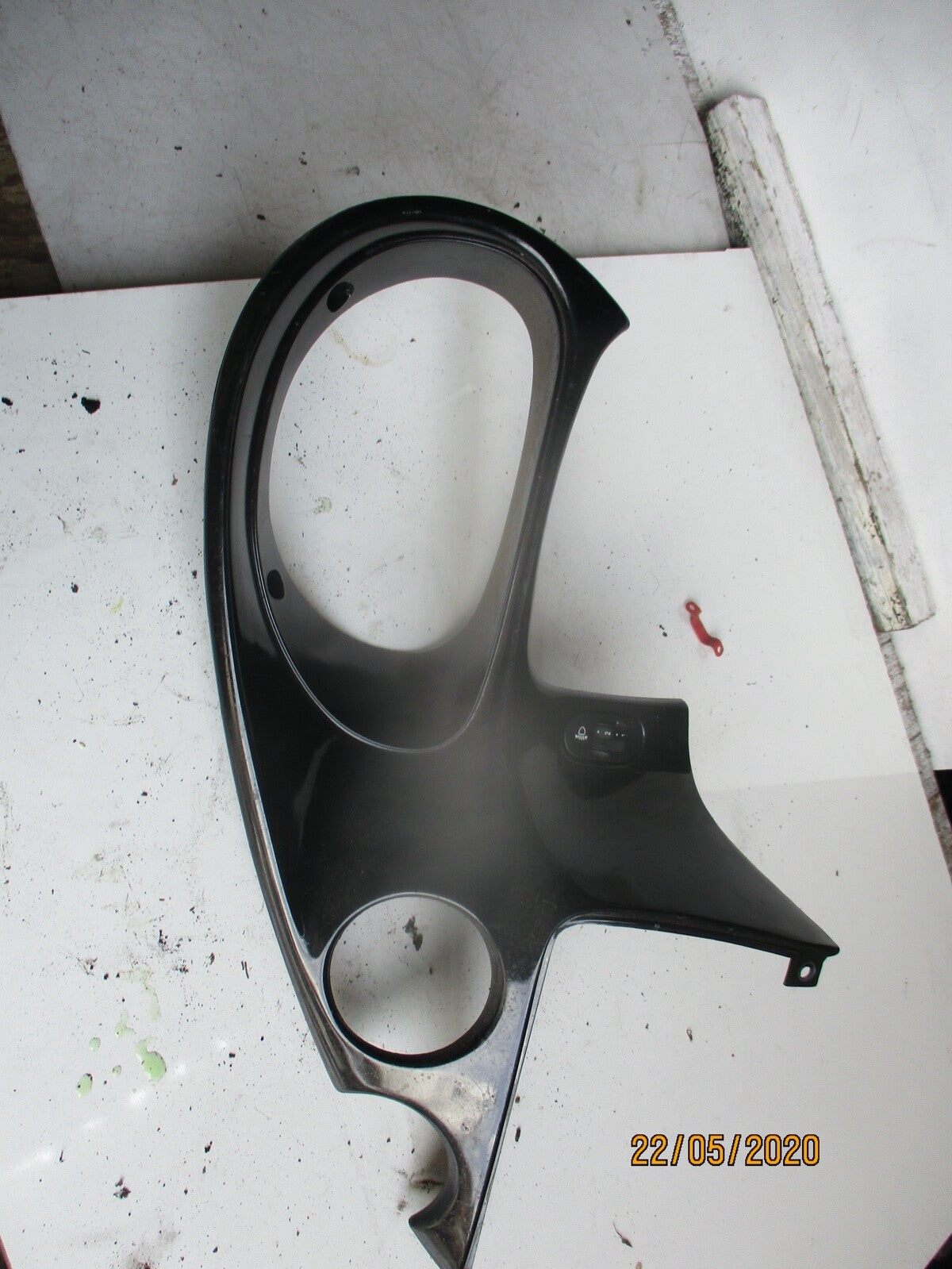 FORD KA MK1 2004 SPEEDOMETER SURROUND TRIM 97KB B042N54 BDW