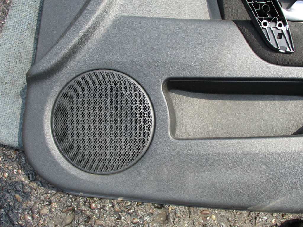 RENAULT LAGUNA MK3 2008 OSF DRIVER SIDE FRONT PLASTIC DOOR CARD PANEL