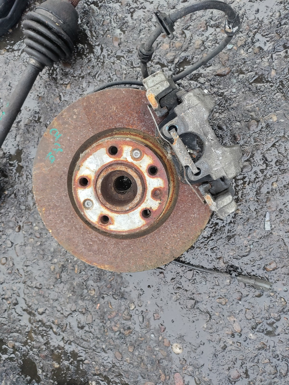 2019 CITROEN C4 CACTUS 1.5 DIESEL OS DRIVER SIDE WHEEL HUB