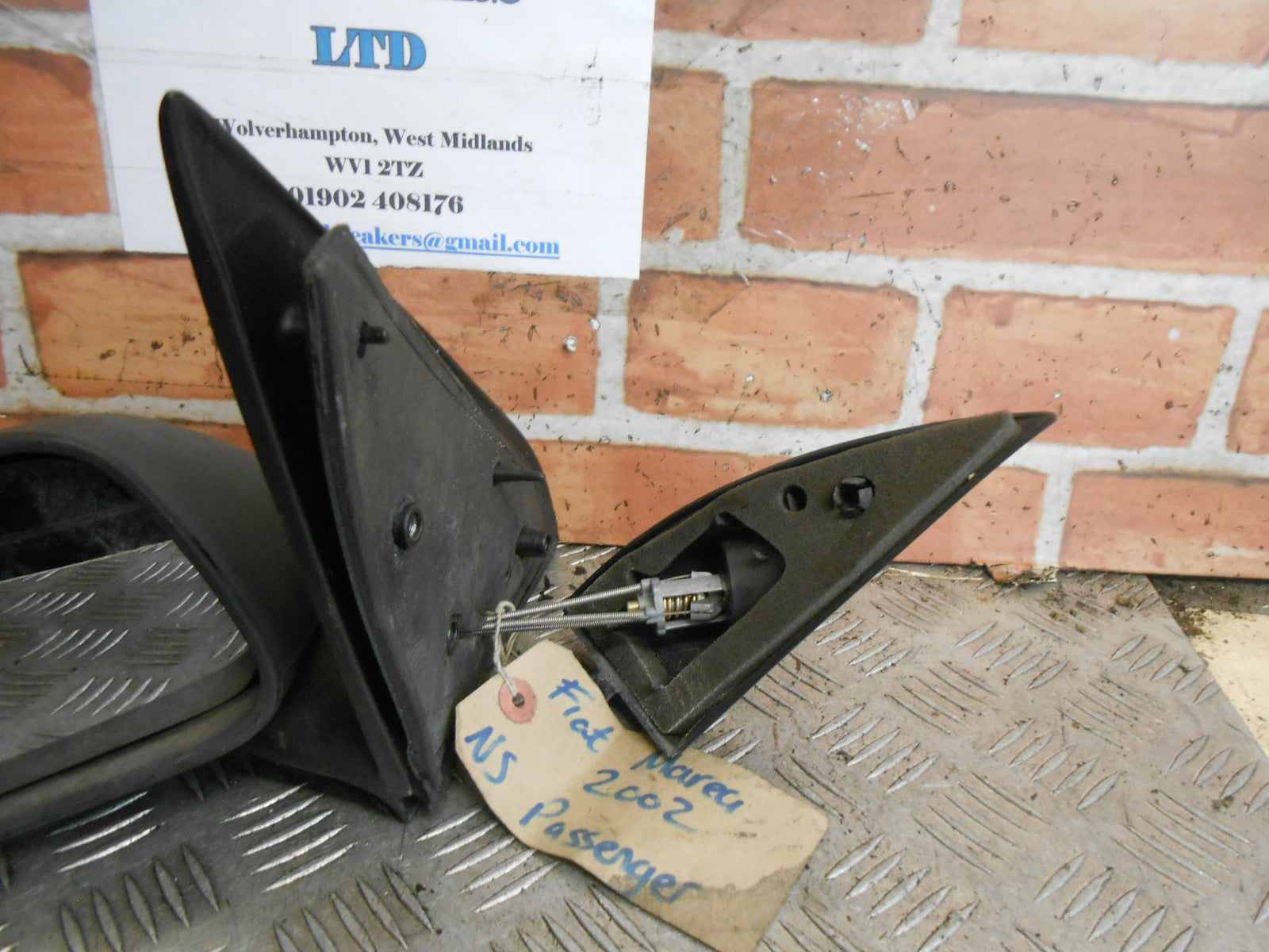 FIAT MAREA BRAVA 2002 NS PASSENGER SIDE MANUAL DOOR WING MIRROR BLACK PLASTIC