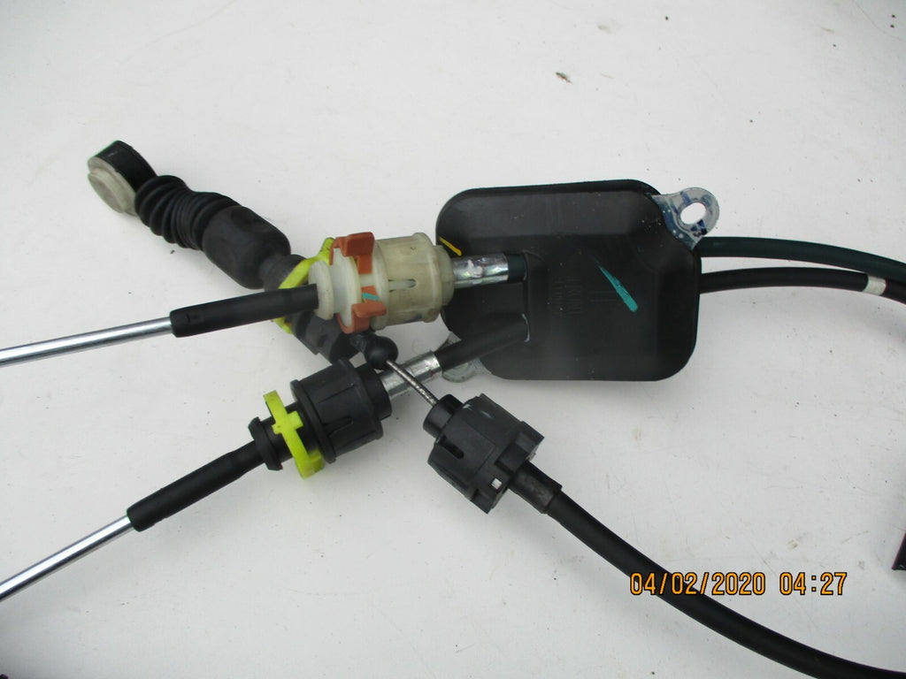 VAUXHALL VIVA 2016 5 SPEED MANUAL GEAR LINKAGE CABLES WIRES 55492099 530328913