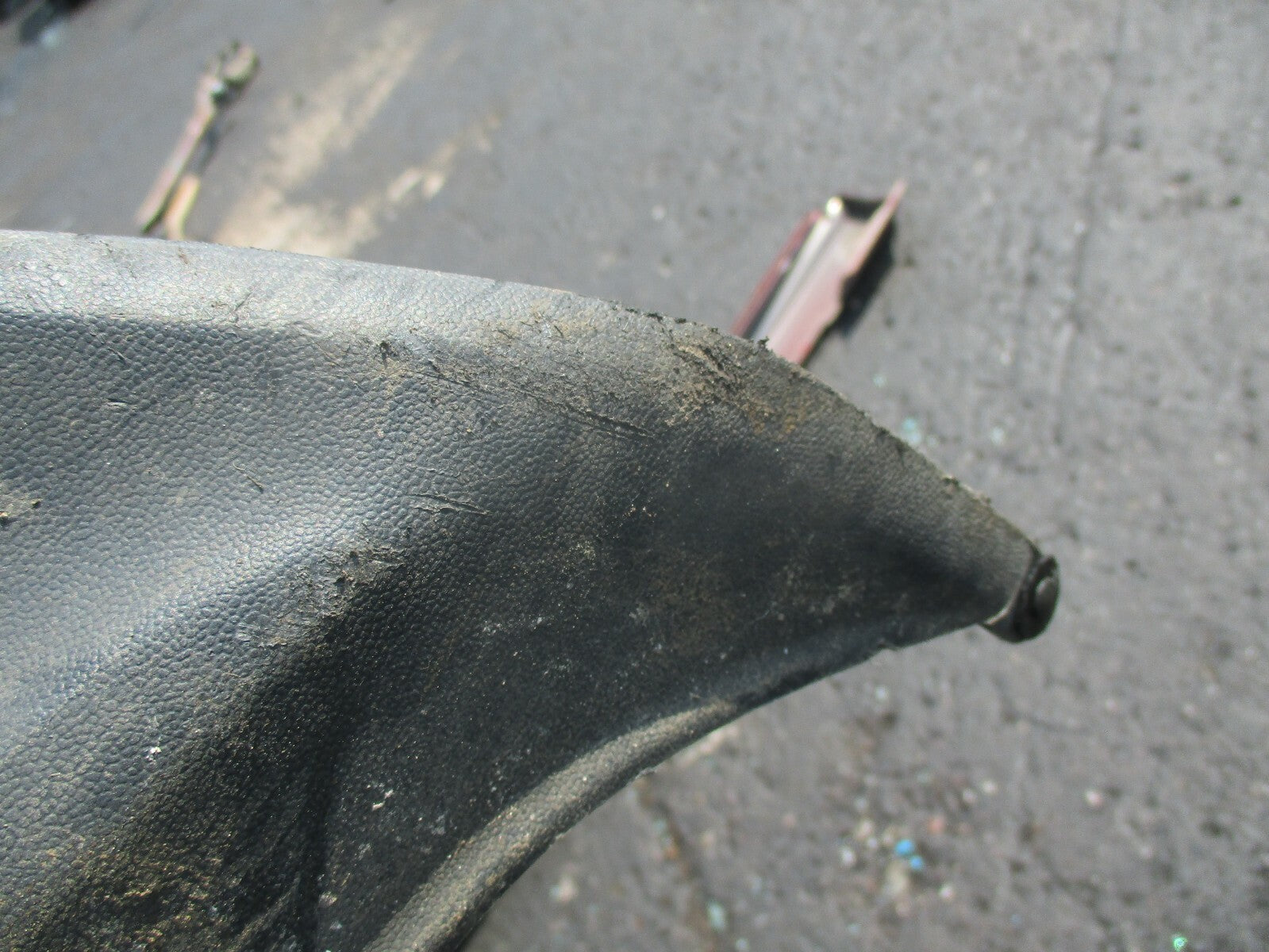 MERCEDES A CLASS W176 REAR BUMPER DIFFUSER VALANCE TRIM SPARES OR REPAIRS