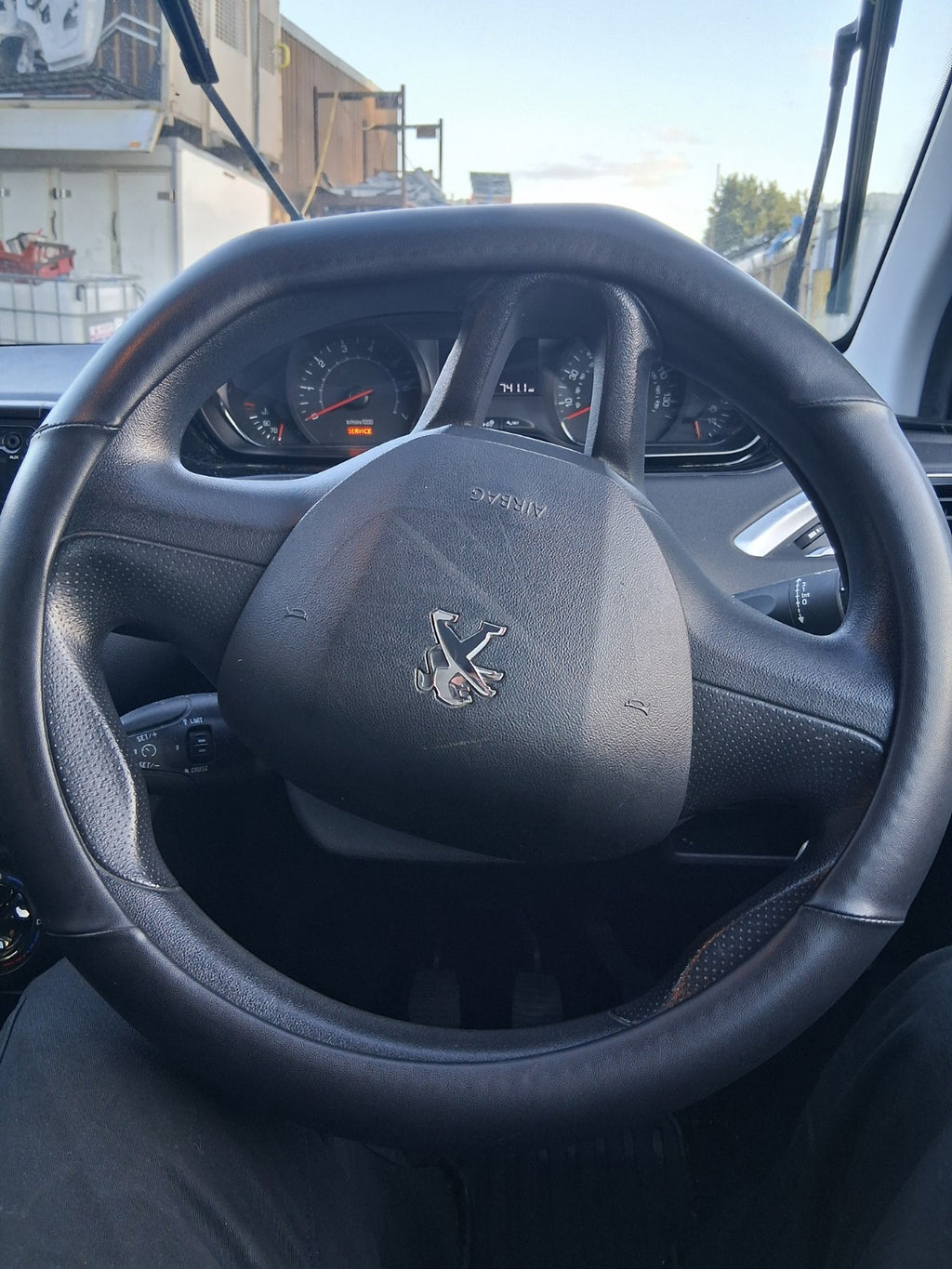 2014 PEUGEOT 208 STEERING WHEEL WITHOUT AIRBAG