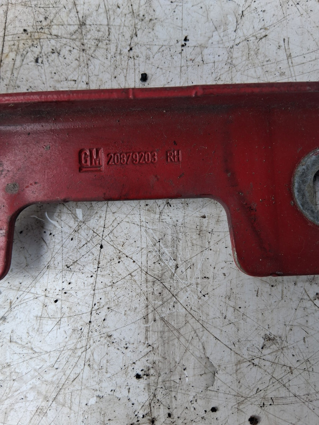 2013 VAUXHALL ASTRA J OSF FRONT RIGHT DRIVER SIDE BONNET HINGE 20879203