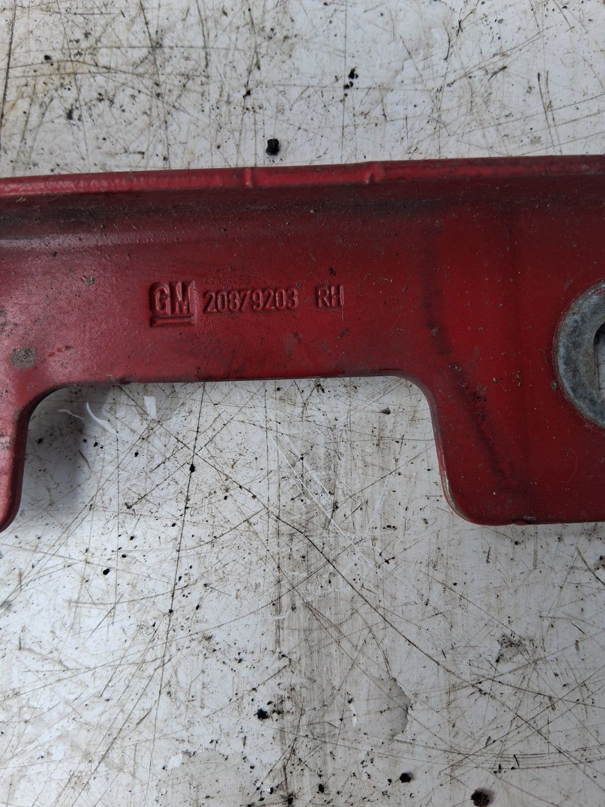 2013 VAUXHALL ASTRA J OSF FRONT RIGHT DRIVER SIDE BONNET HINGE 20879203