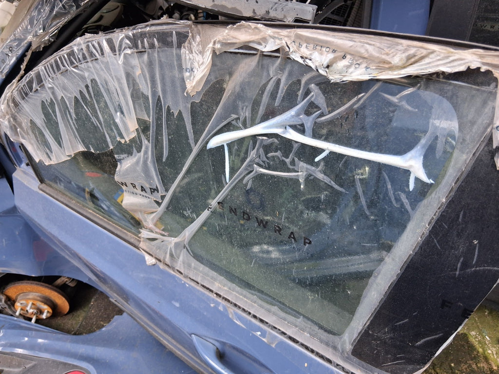 2017 HYUNDAI i10 MK2 NSF PASSENGER SIDE FRONT LEFT WINDOW GLASS