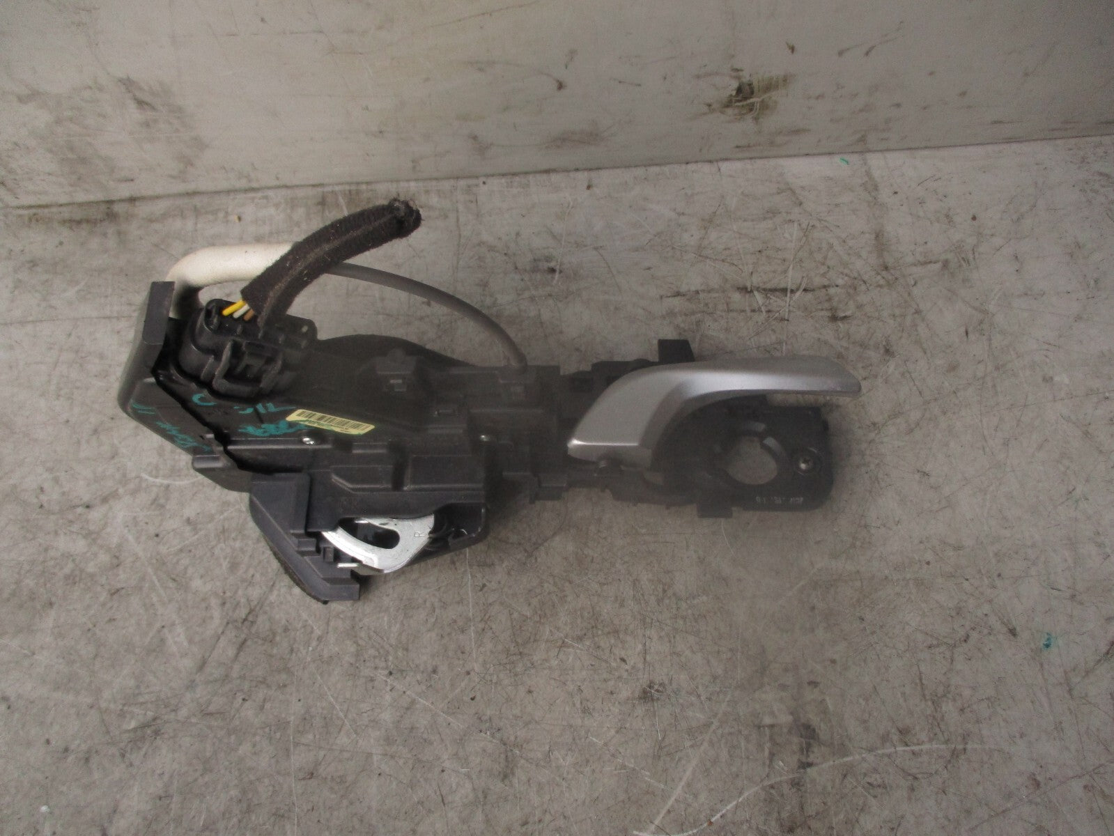 2018 KIA STONIC OSR DRIVER SIDE REAR RIGHT DOOR LOCK MECHANISM 81320H8020