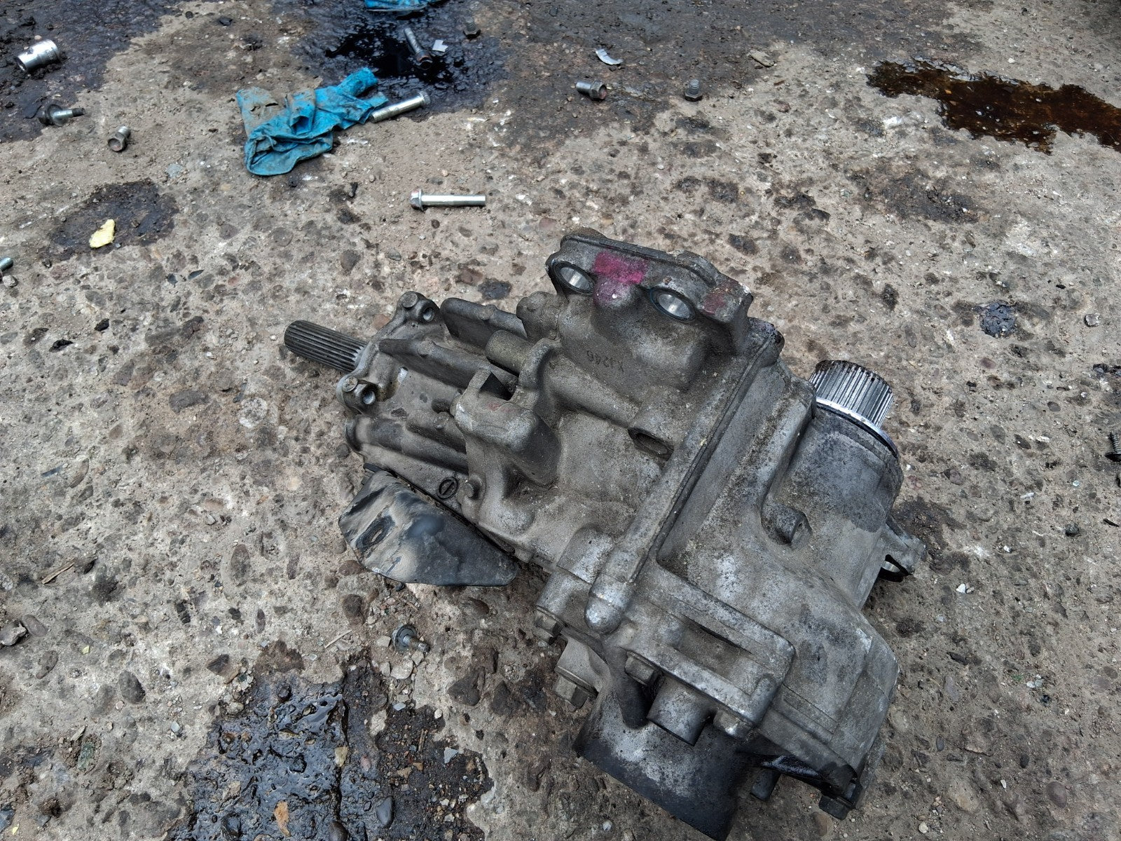 2018 MITSUBISHI OUTLANDER MK3 2.3 DIESEL AUTO FRONT DIFF DIFFERENTIAL 067038