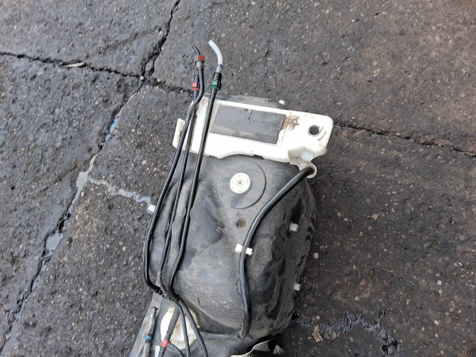 2023 RENAULT MASTER MK3 2.3 DIESEL FUEL TANK SENDER UNIT 172020772R