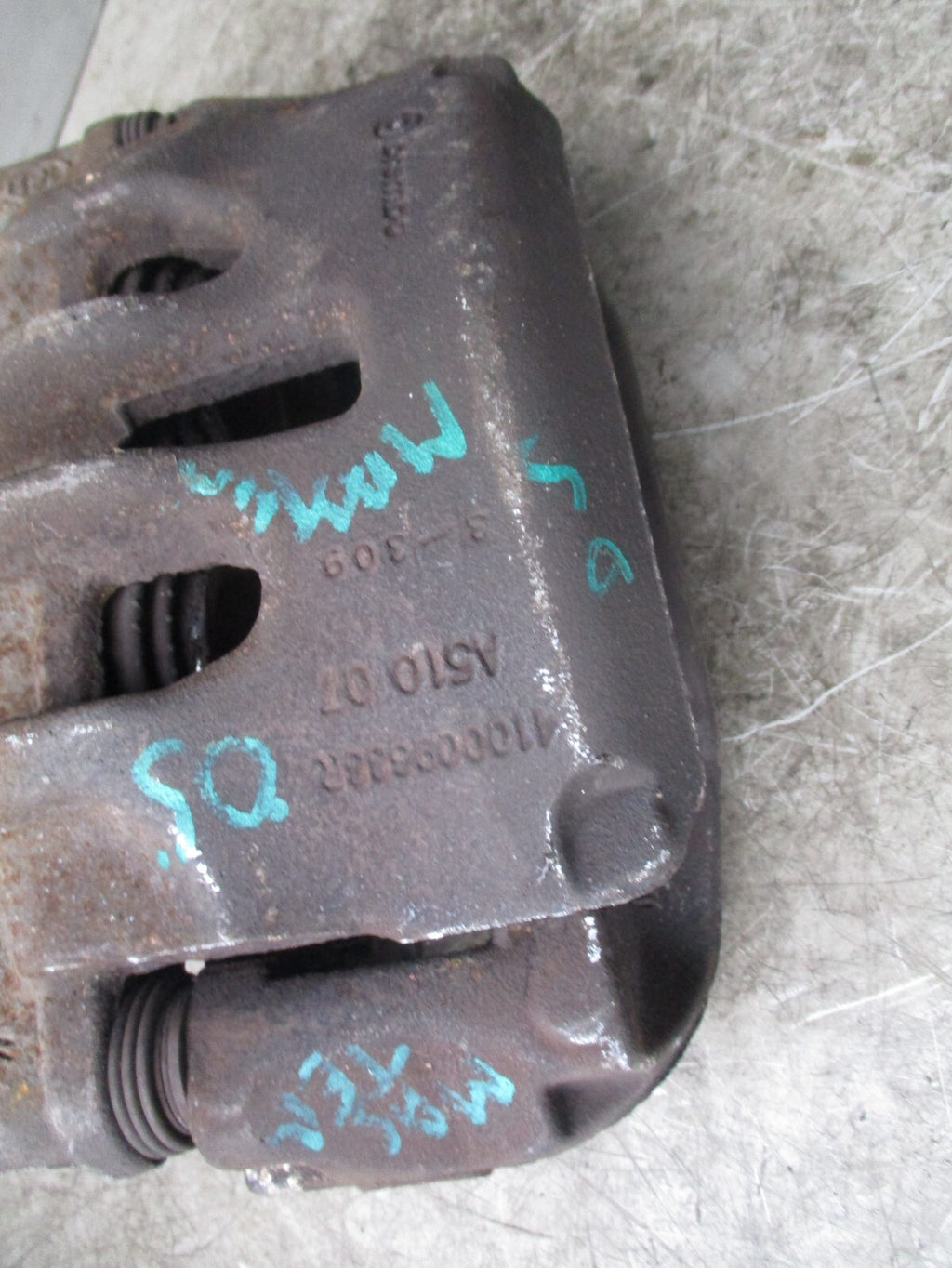 2013 RENAULT MASTER MK3 OSF DRIVER SIDE FRONT CALIPER 410009688R
