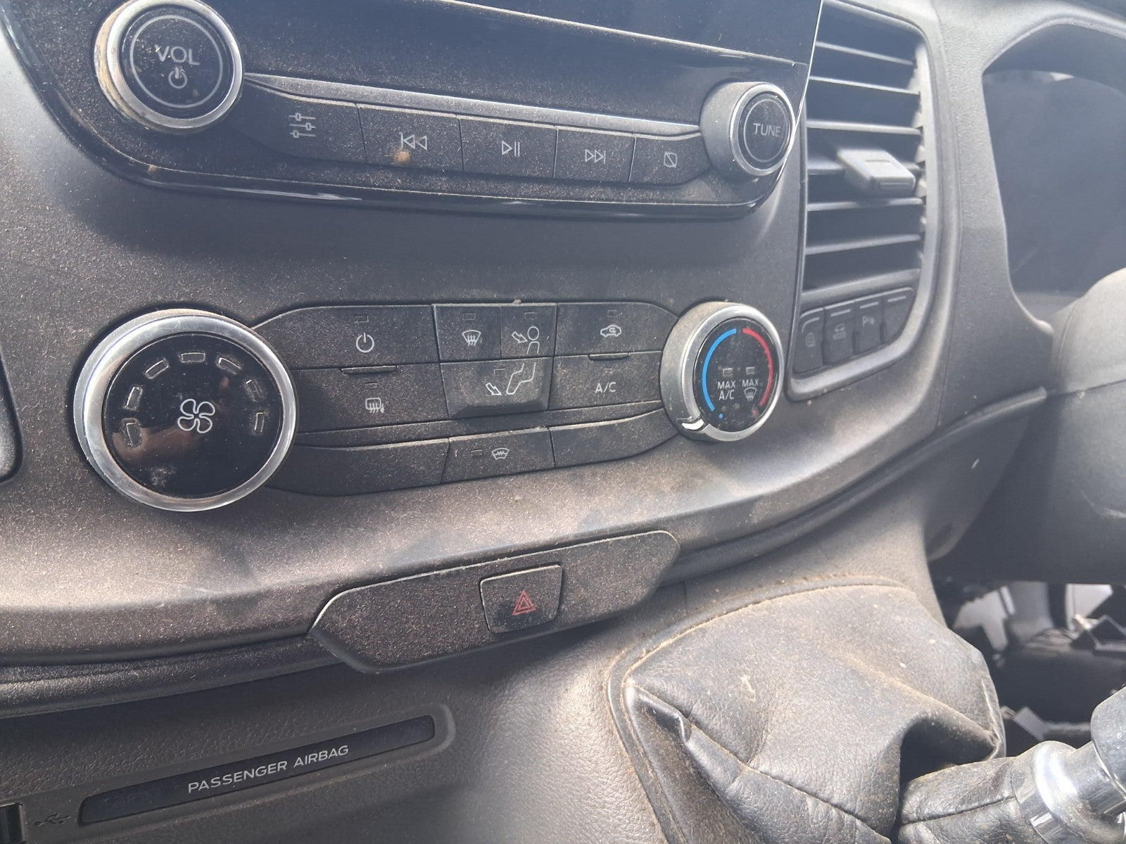 2021 FORD TRANSIT MK8 HEATER CLIMATE CONTROL SWITCH PANEL