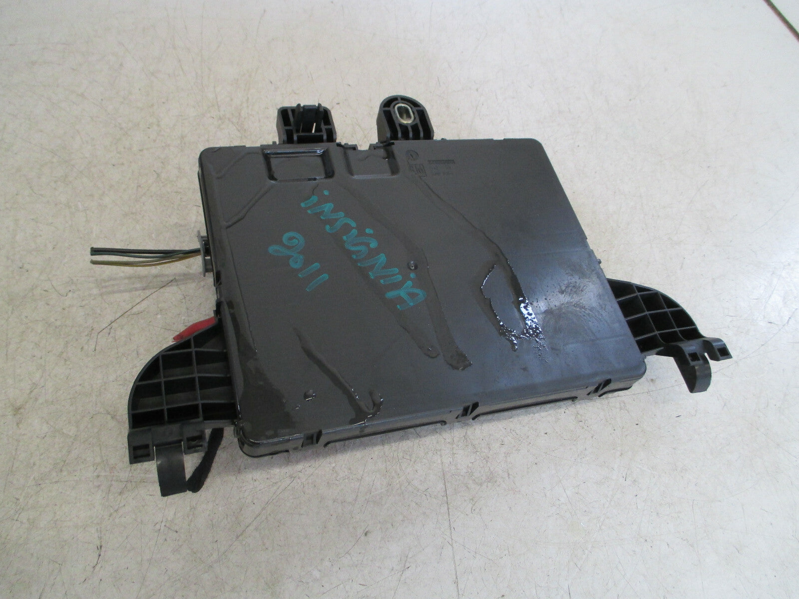 VAUXHALL INSIGNIA A MK1 2011 FUSE BOX MODULE UNIT 13277321