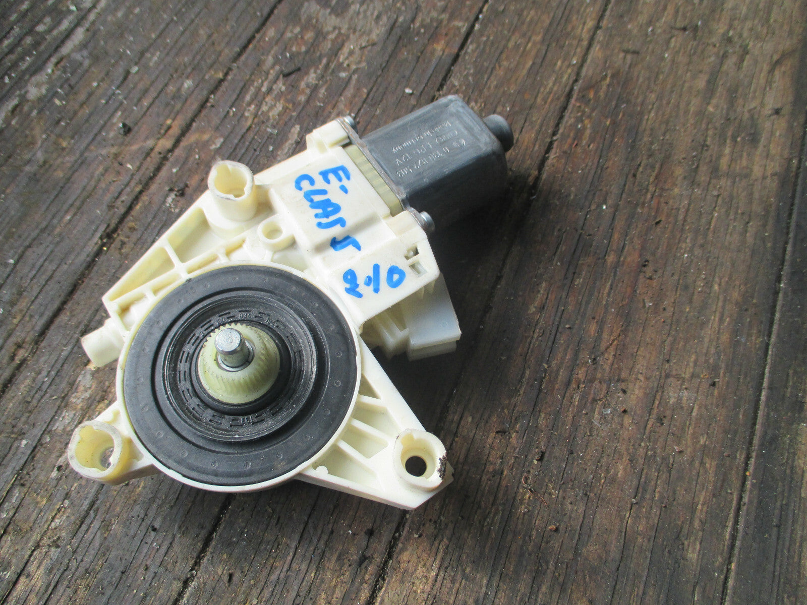 MERCEDES BENZ E CLASS W212 2010 NSF PASSENGER SIDE FRONT DOOR WINDOW MOTOR