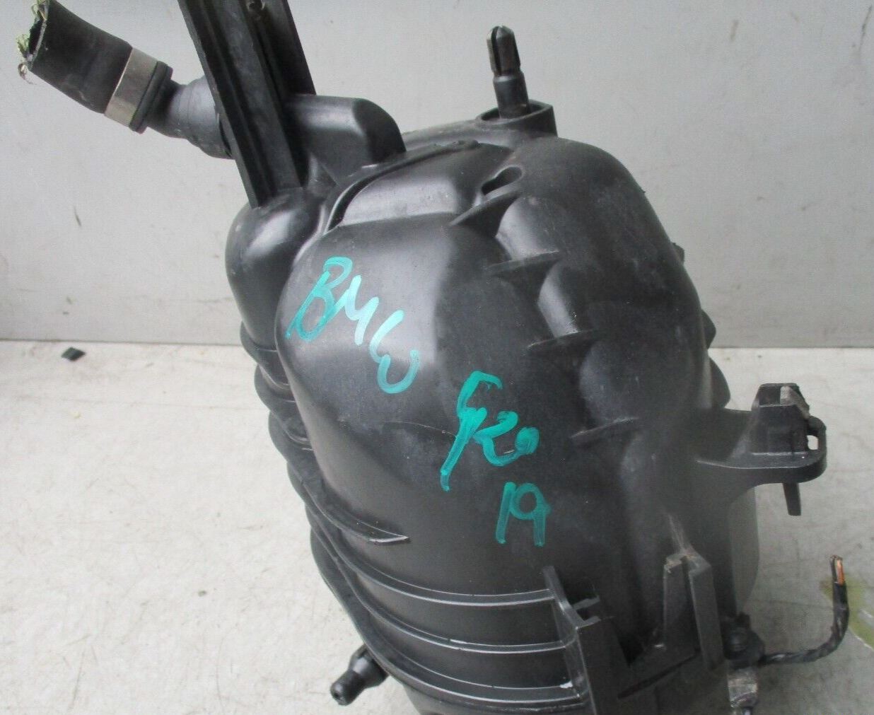 BMW 3 SERIES G20 2019 OVERFLOW EXPANSION BOTTLE TANK 861065203
