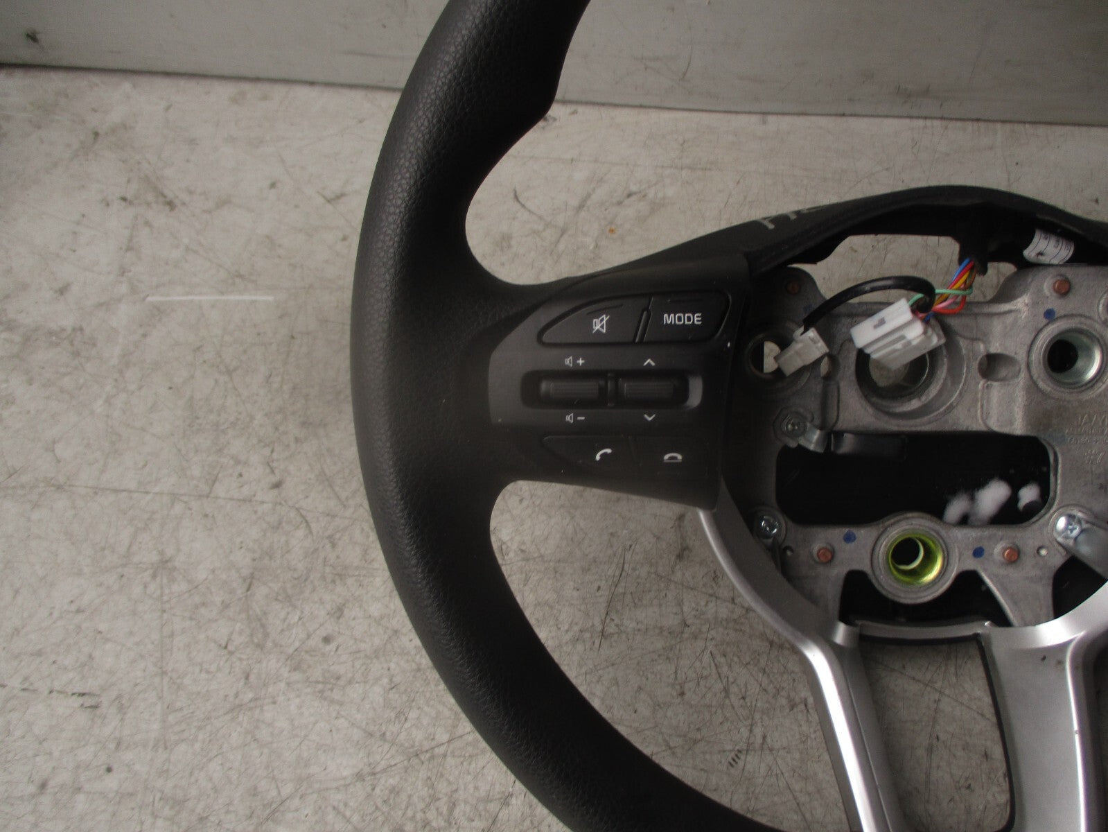 2021 KIA PICANTO MK3 MULTIFUNCTIONAL STEERING WHEEL 56180H8000