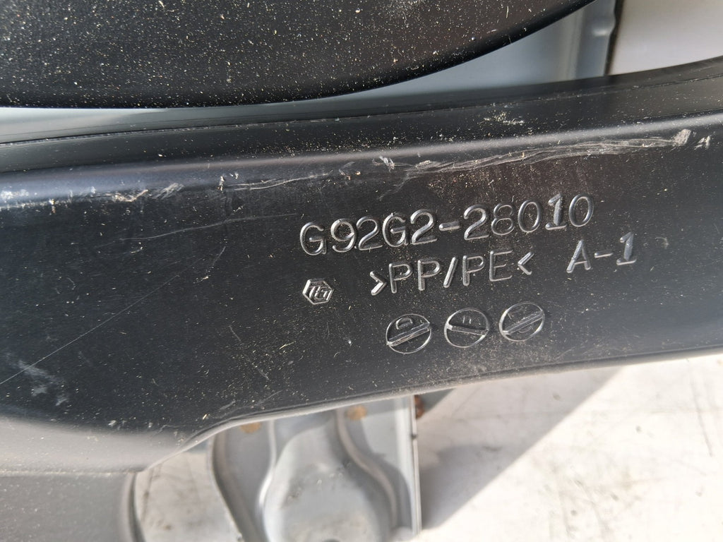 TOYOTA ESTIMA MK3 2013 BATTERY BOTTOM TRAY COVER / CASING