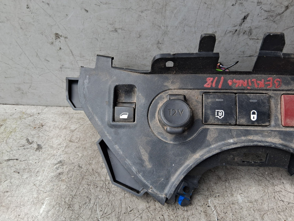 2018 CITROEN BERLINGO MK2 DASHBOARD HAZARD SWITCH MULTIPLE SWITCH 9680932177