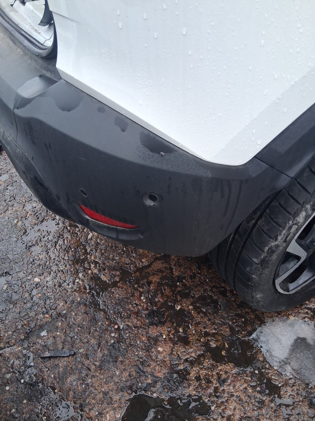 2024 VAUXHALL CROSSLAND X COMPLETE REAR BUMPER WITH PDC SENSORS BLACK