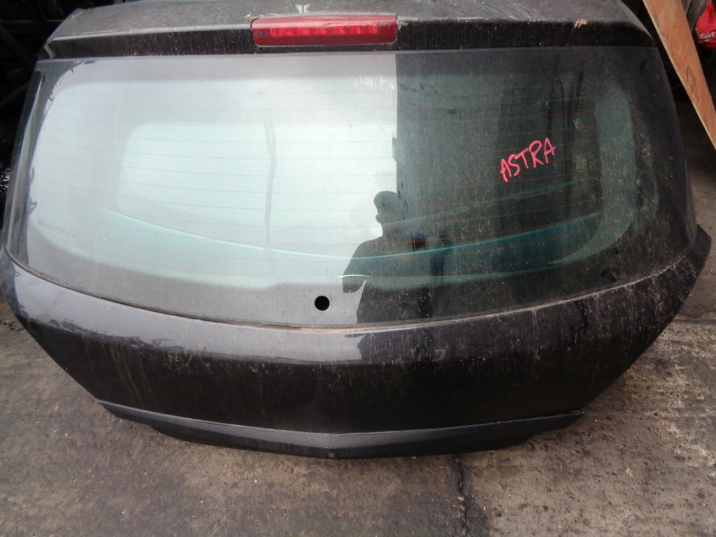 VAUXHALL ASTRA H MK5 2005 HATCHBACK COMPLETE TAILGATE BOOT LID BLACK