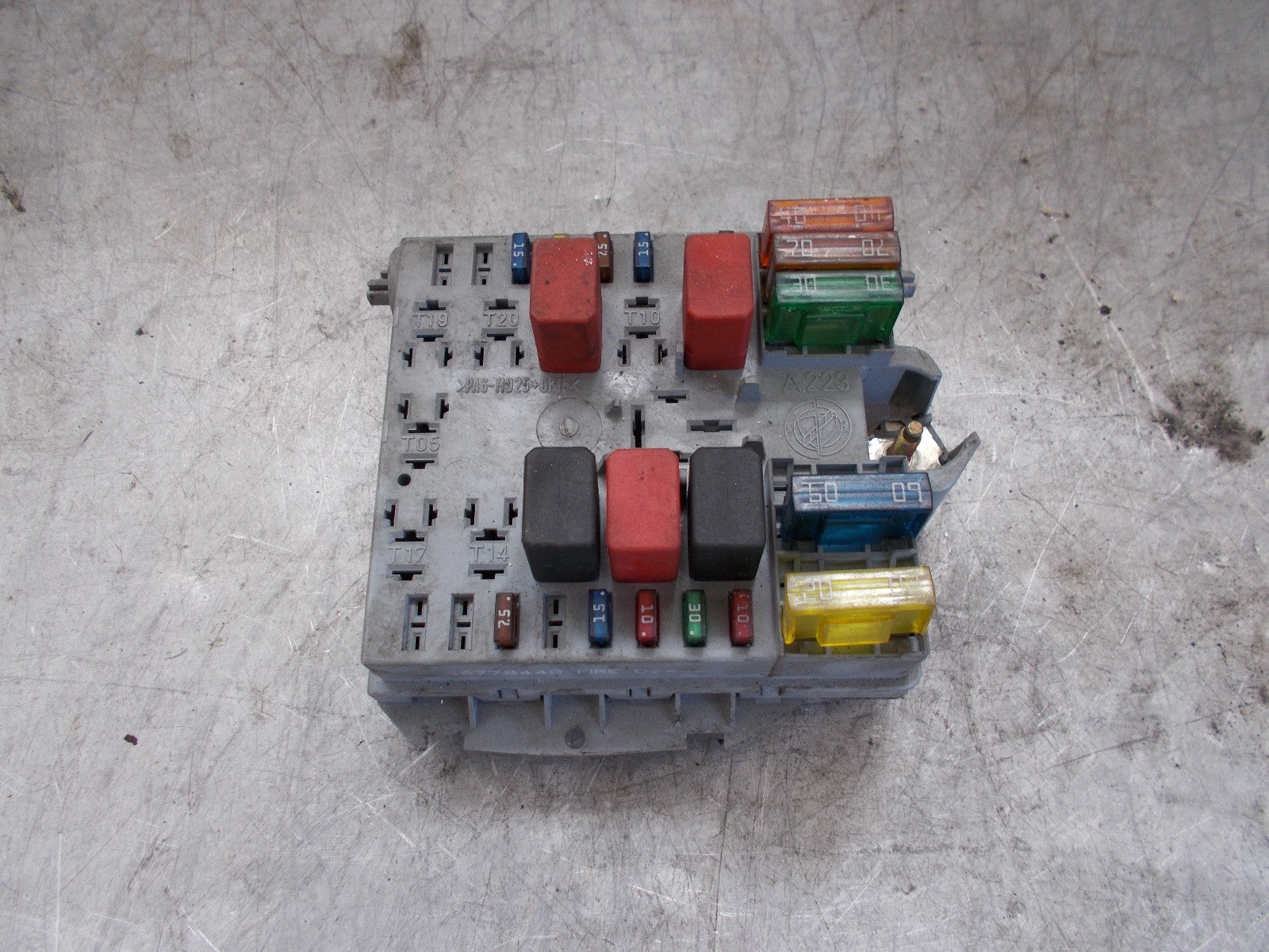 FIAT PUNTO 2005 MK2 FUSE BOX RELAY 46778440