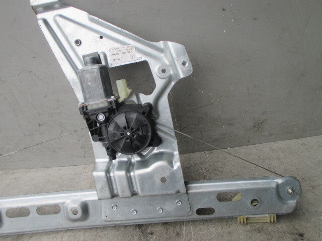 MERCEDES SPRINTER W907 2020 OSF DRIVER SIDE FRONT WINDOW REGULATOR A9107201100