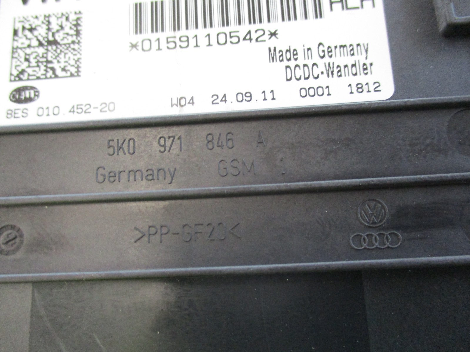 VOLKSWAGEN GOLF 5K (MK6) VOLTAGE STABILISER CONTROL MODULE 3AA919041A