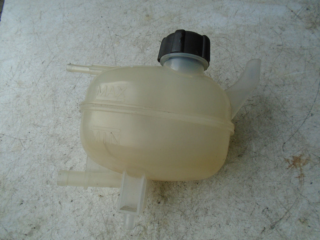 NISSAN MICRA K14 MK5 2019 EXPANSION TANK COOLANT RESERVOIR BOTTLE
