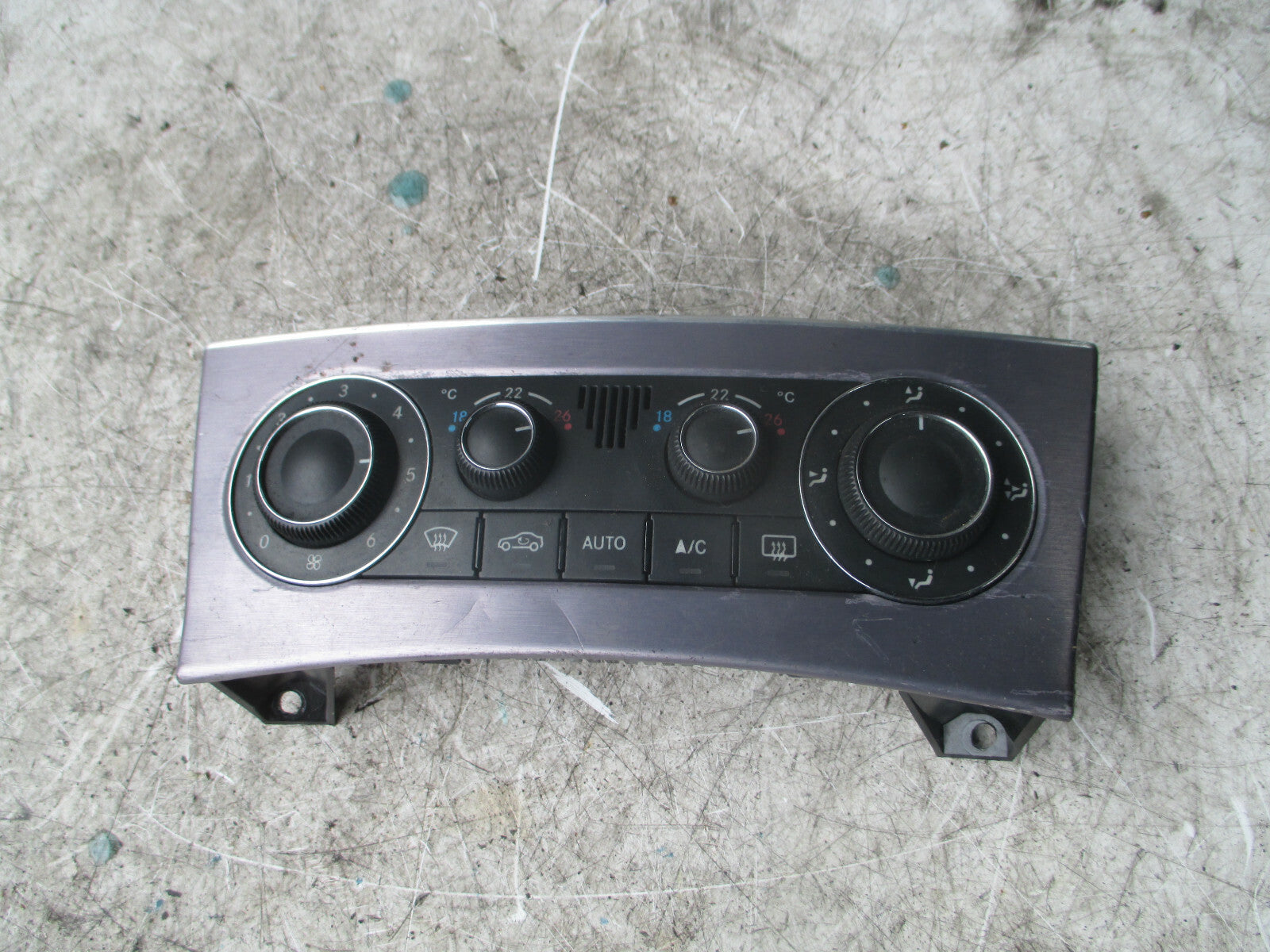 MERCEDES CLC CLASS W203 2010 HEATER CONTROL SWITCH A2038304085