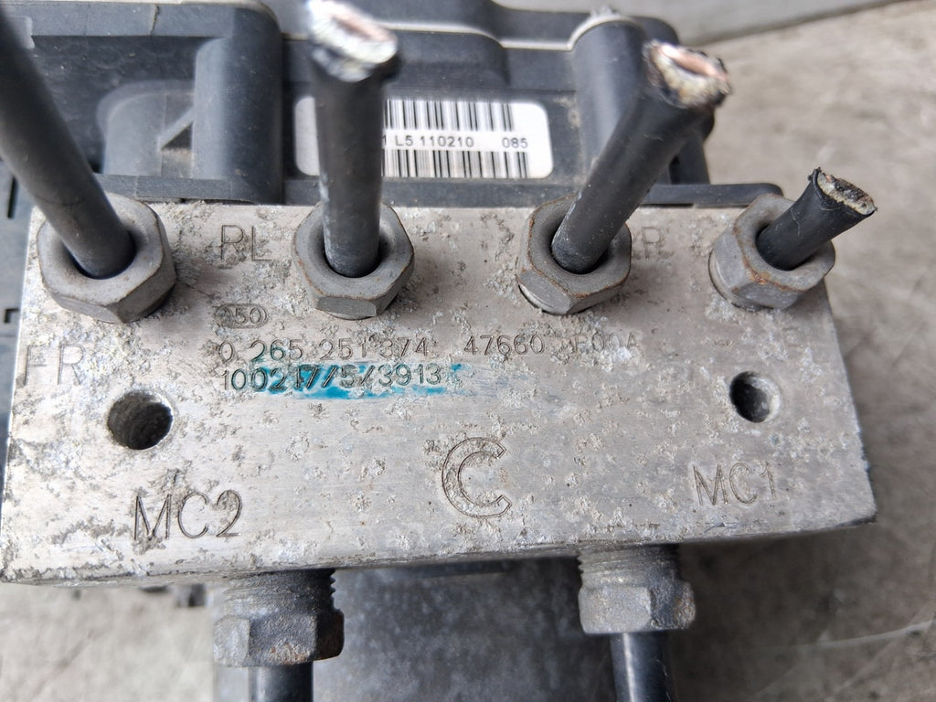 NISSAN QASHQAI J10 2012 1.5 DIESEL ABS PUMP CONTROL MODULE 0265251374