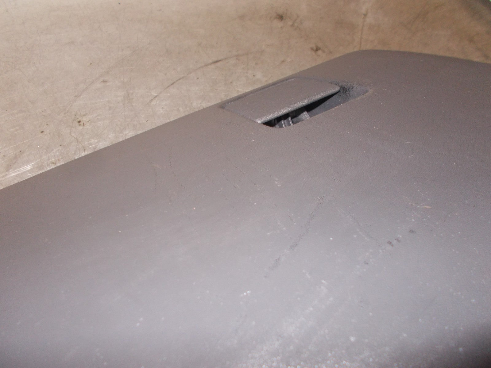 VAUXHALL VECTRA C GLOVE BOX COMPARTMENT 13232676