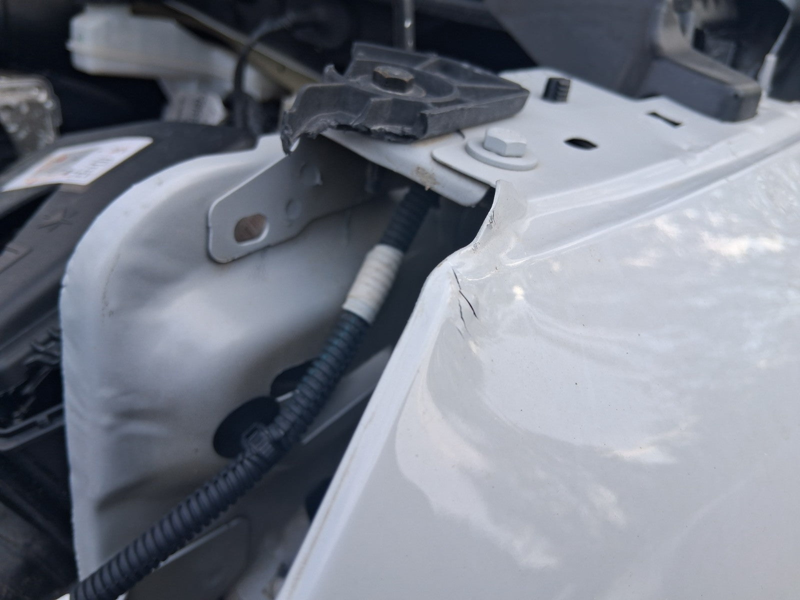 PEUGEOT 208 MK2 2025 FACELIFT NSF PASSENGER SIDE WING PANEL WHITE ESU