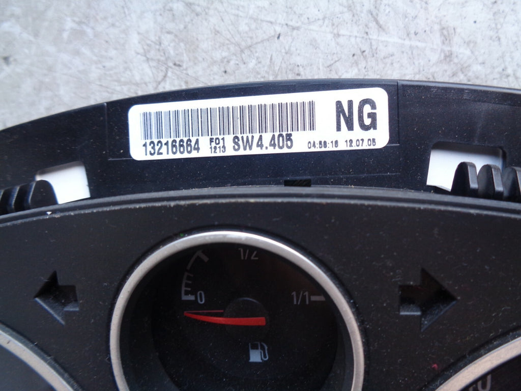 VAUXHALL ZAFIRA B MK2 2006 CDTI SPEEDOMETER INSTRUMENT CLUSTER 13216664